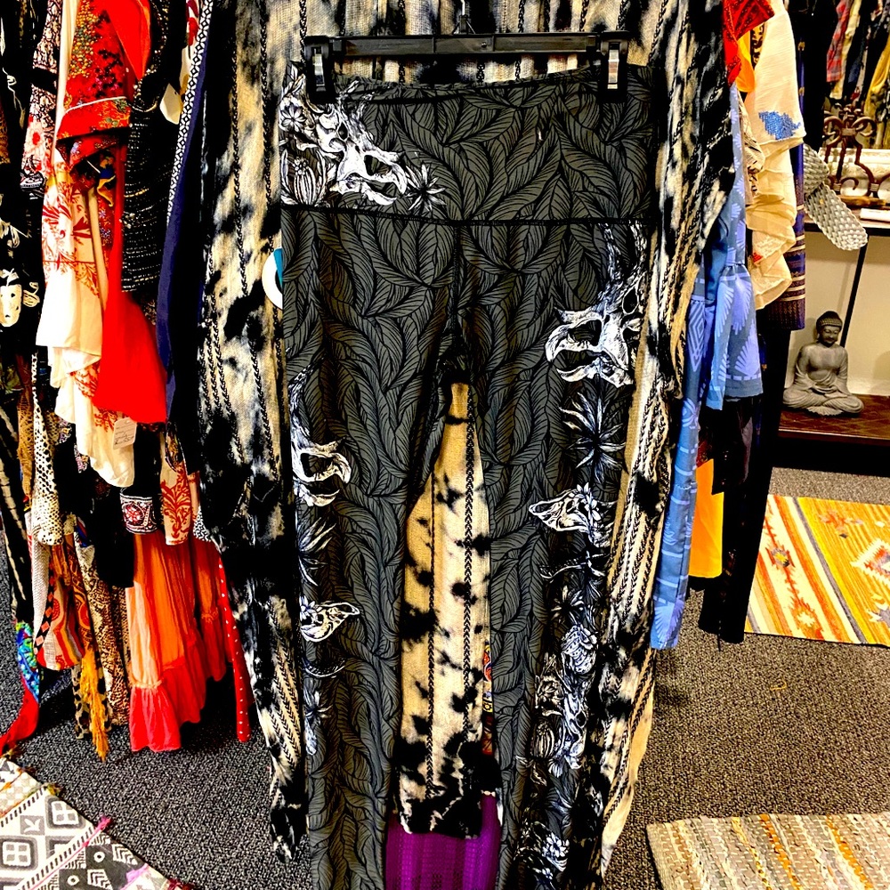 Yoga Democracy black /white leggings